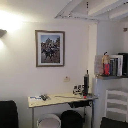 Studio Proche Chateau Lägenhet